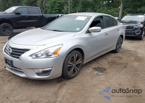 2015 Nissan Altima 2.5 S from USA, damaged, VIN 1N4AL3AP5FC474497